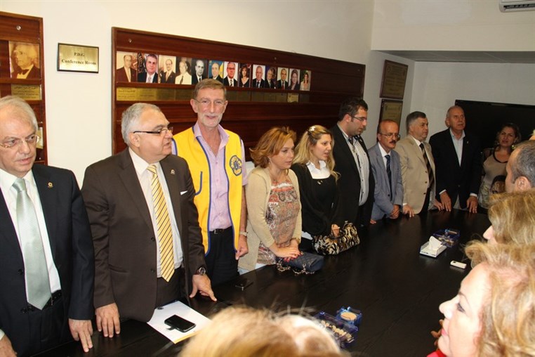 Lions Club D351 Signature 